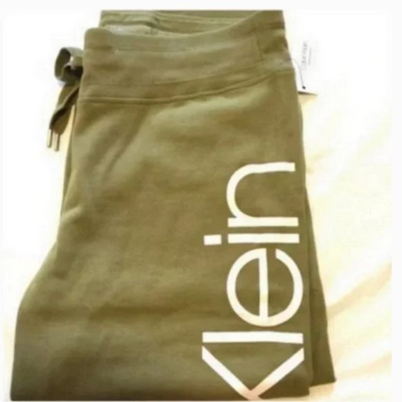 Calvin Klein Performance Logo Joggers - Moss - Picture 3 of 7